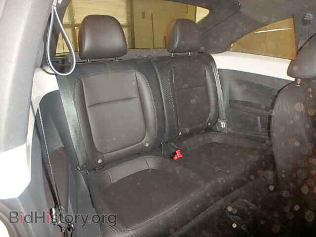 2012 VOLKSWAGEN BEETLE - VIN: 3VWJP7AT9CM653068 - Фото 6