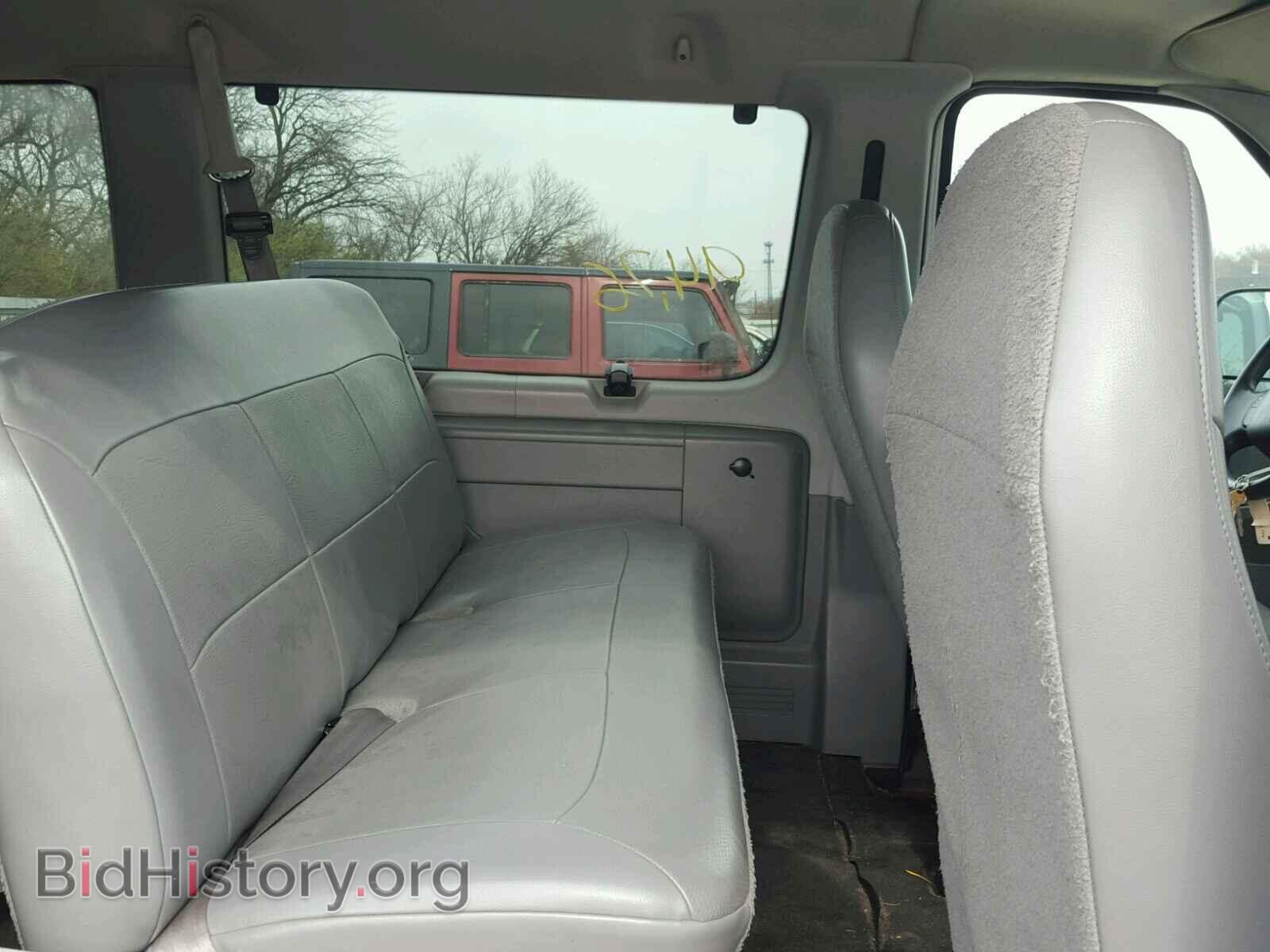 2004 FORD ECONOLINE - VIN: 1FBSS31L04HA15218 - Фото 6