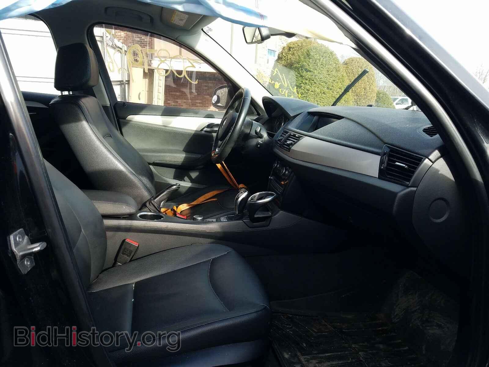 2013 BMW X1 - VIN: WBAVL1C54DVR82048 - Фото 5