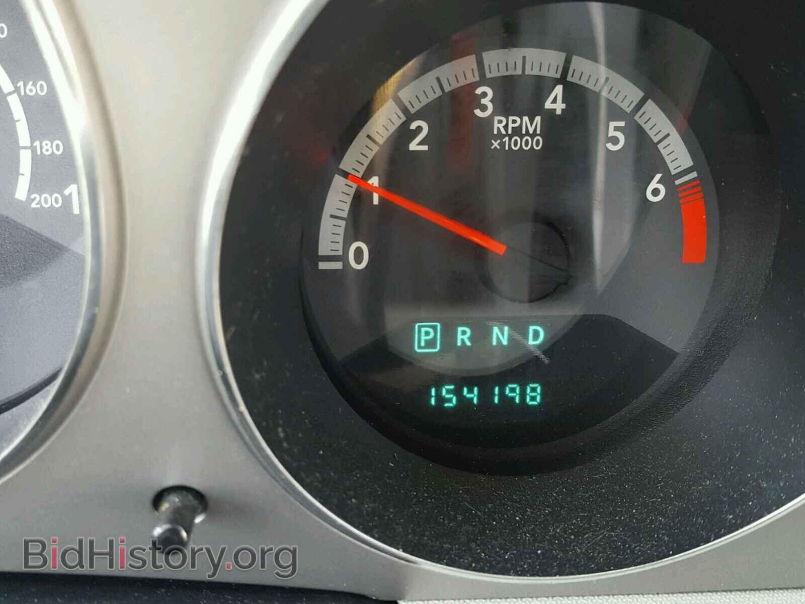 2010 DODGE AVENGER - VIN: 1B3CC5FV2AN175988 - Photo 8