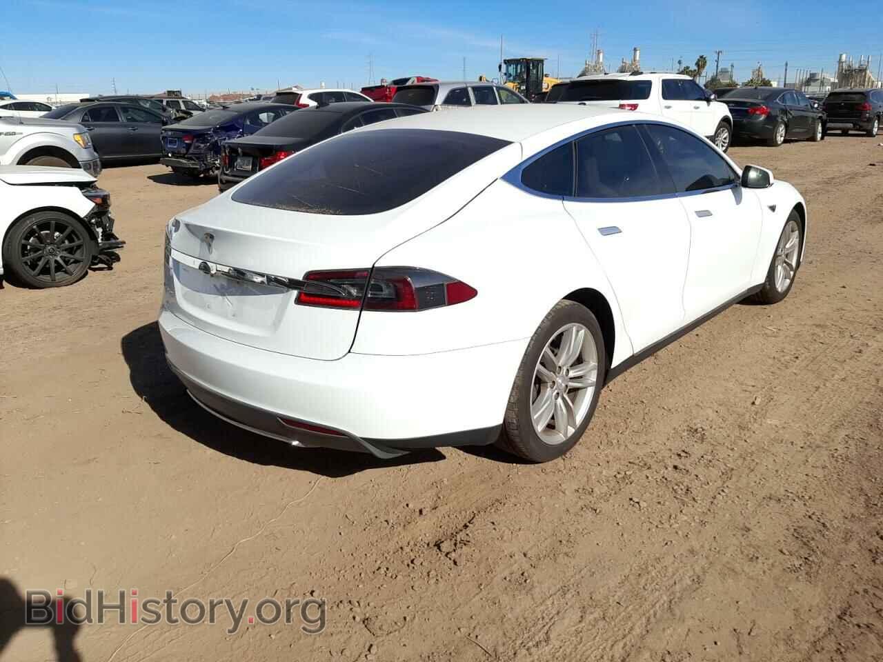 2013 TESLA MODEL S - VIN: 5YJSA1ACXDFP10504 - Фото 4