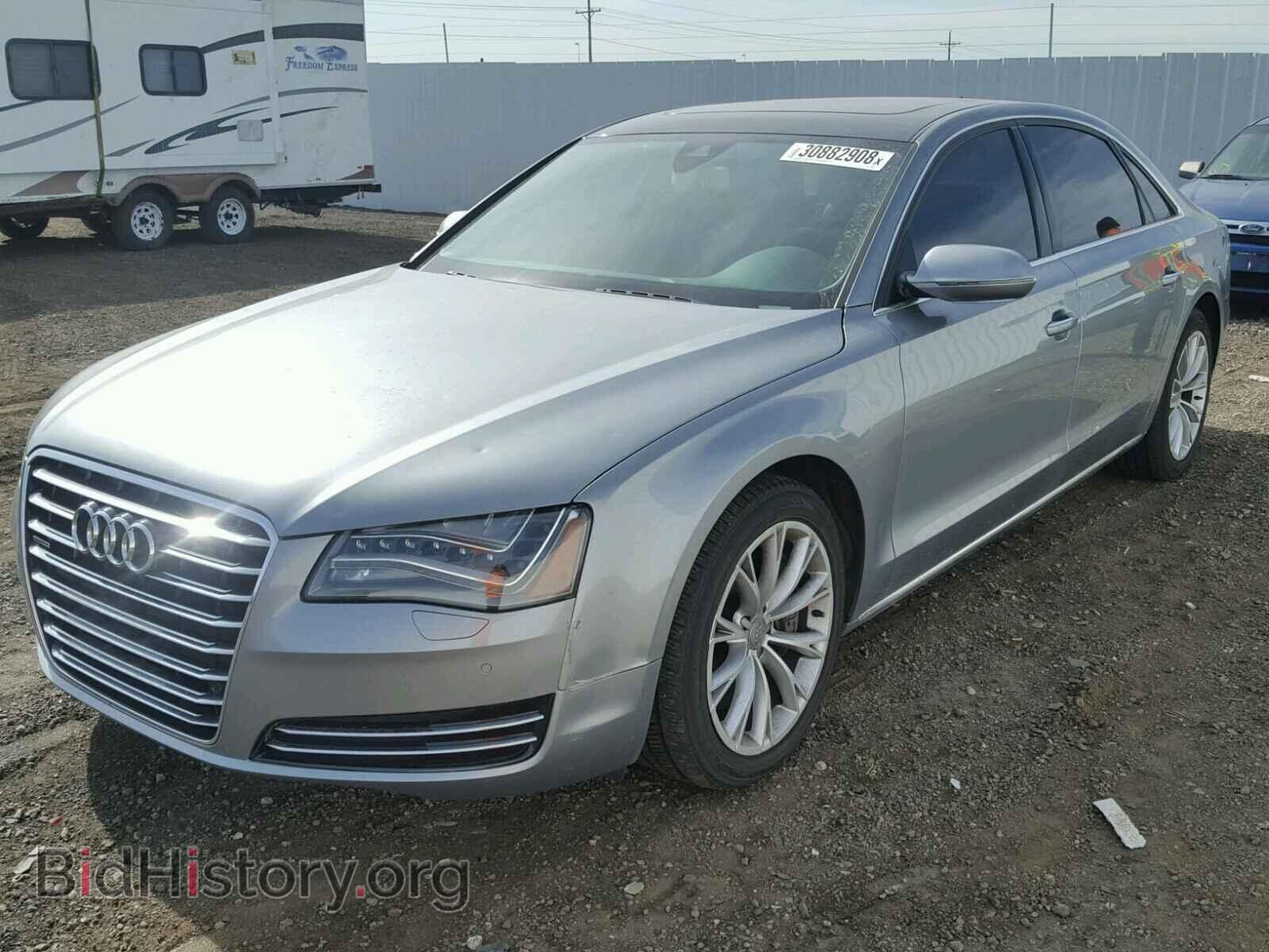 2011 AUDI A8 - VIN: WAURVAFD2BN018172 - Фото 2