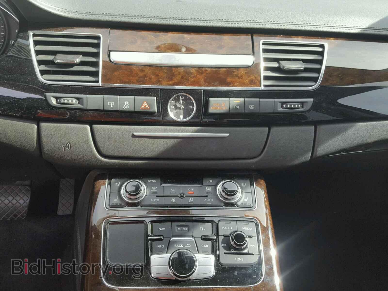 2011 AUDI A8 - VIN: WAURVAFD2BN018172 - Фото 9
