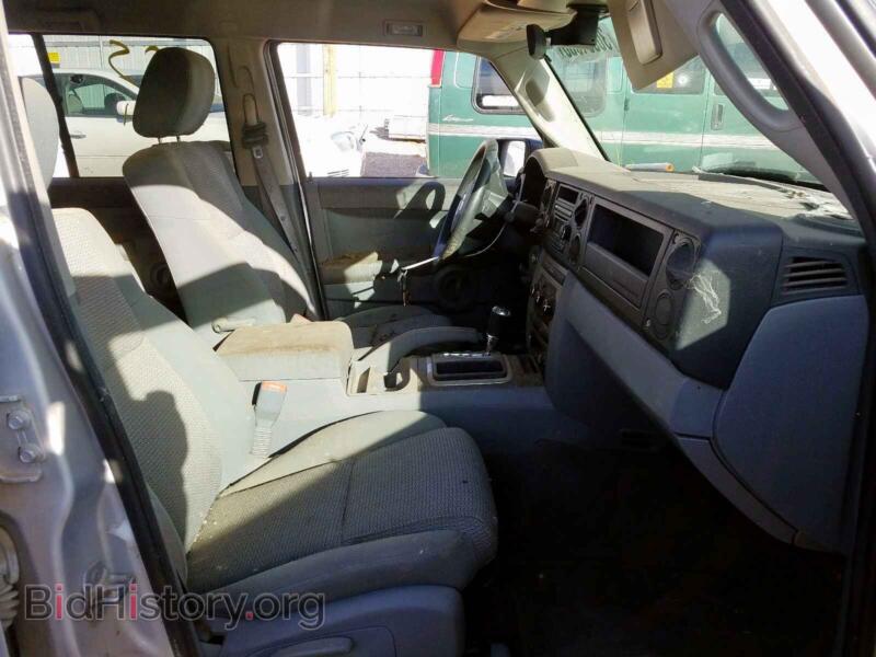 2007 Jeep COMMANDER (VIN 1J8HG48K17C685882) — photo 5 of 10
