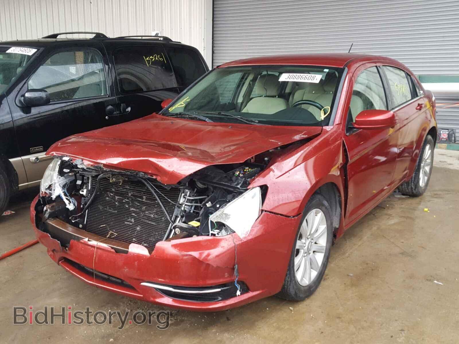 2012 CHRYSLER 200 - VIN: 1C3CCBBB5CN172938 - Фото 2