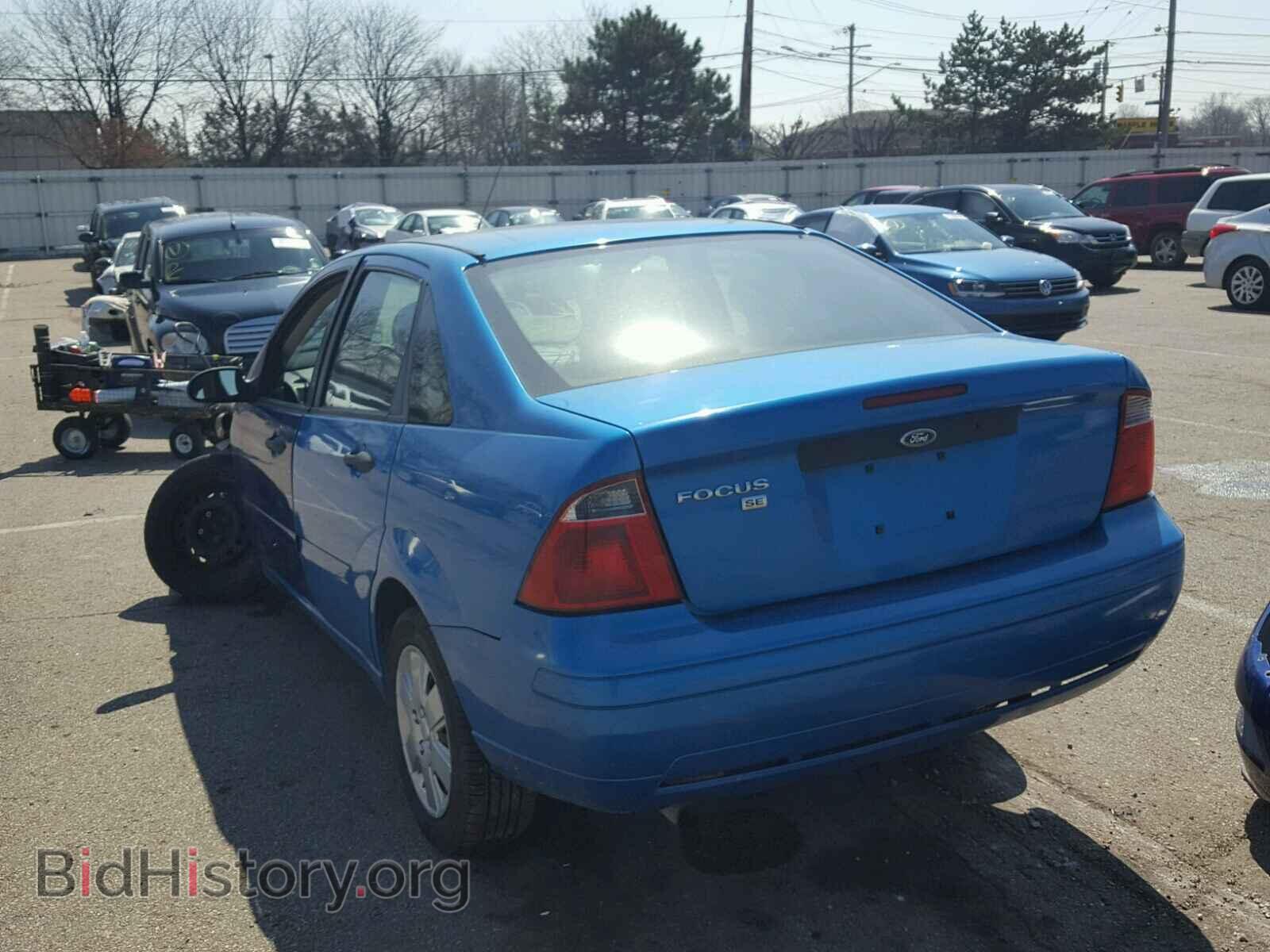 2007 FORD FOCUS - VIN: 1FAHP34N87W260701 - Фото 3