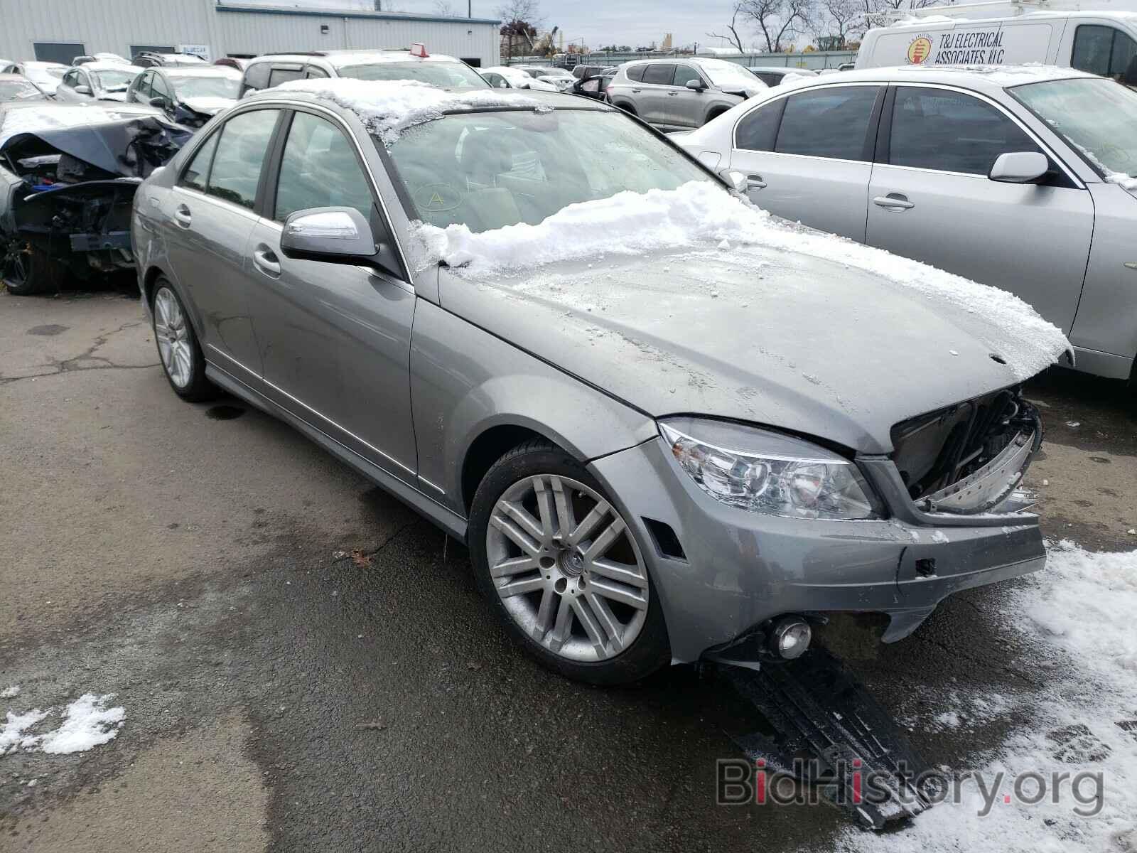 Photo WDDGF81X69F206382 - MERCEDES-BENZ C CLASS 2009