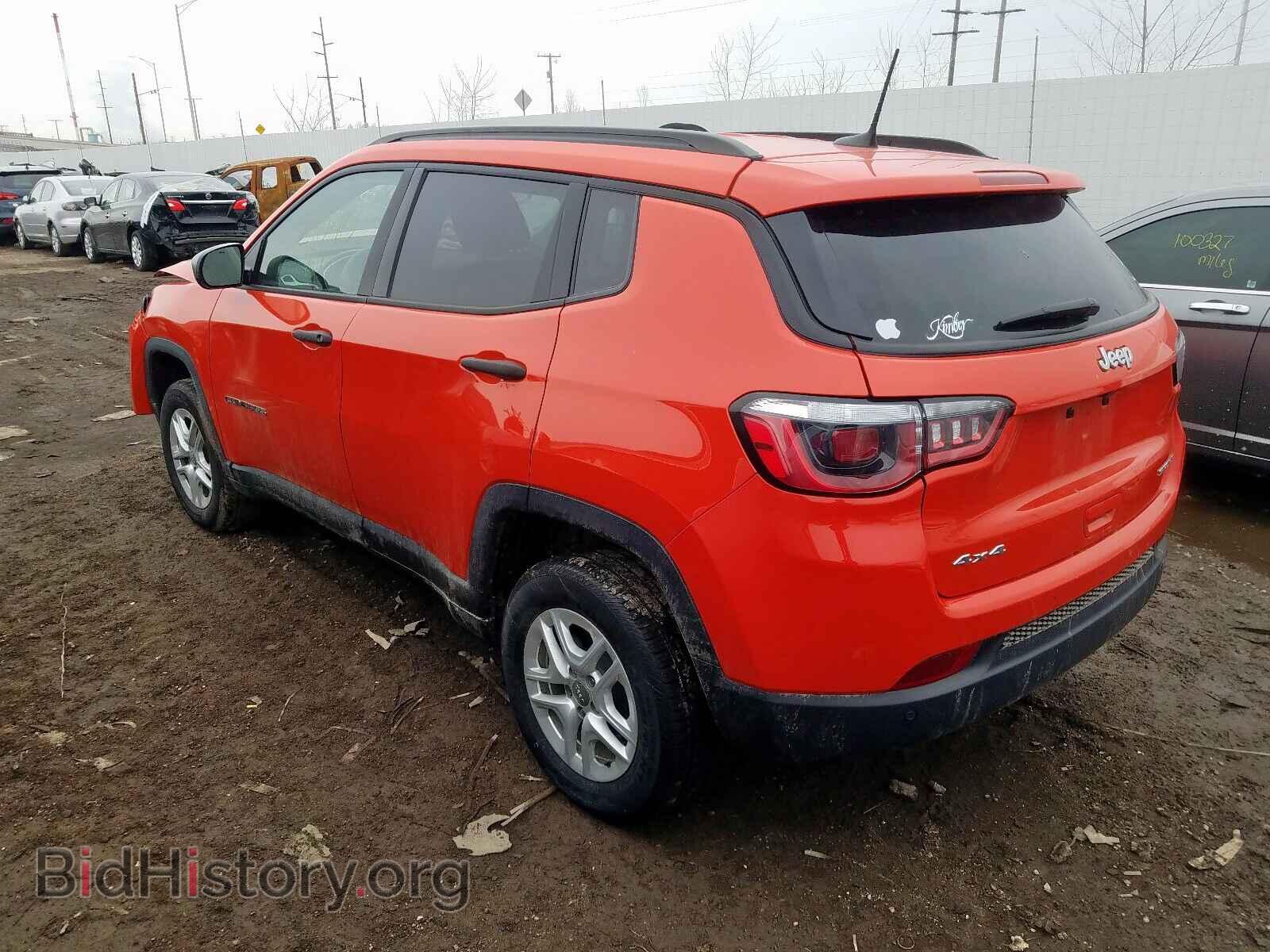 2018 JEEP COMPASS - VIN: 3C4NJDAB7JT144367 - Фото 3