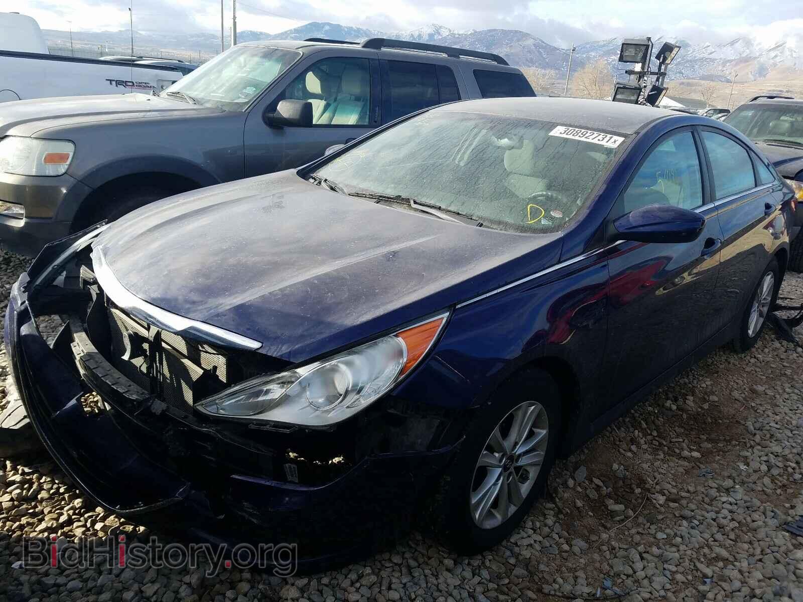 2014 HYUNDAI SONATA - VIN: 5NPEB4AC0EH845697 - Фото 2