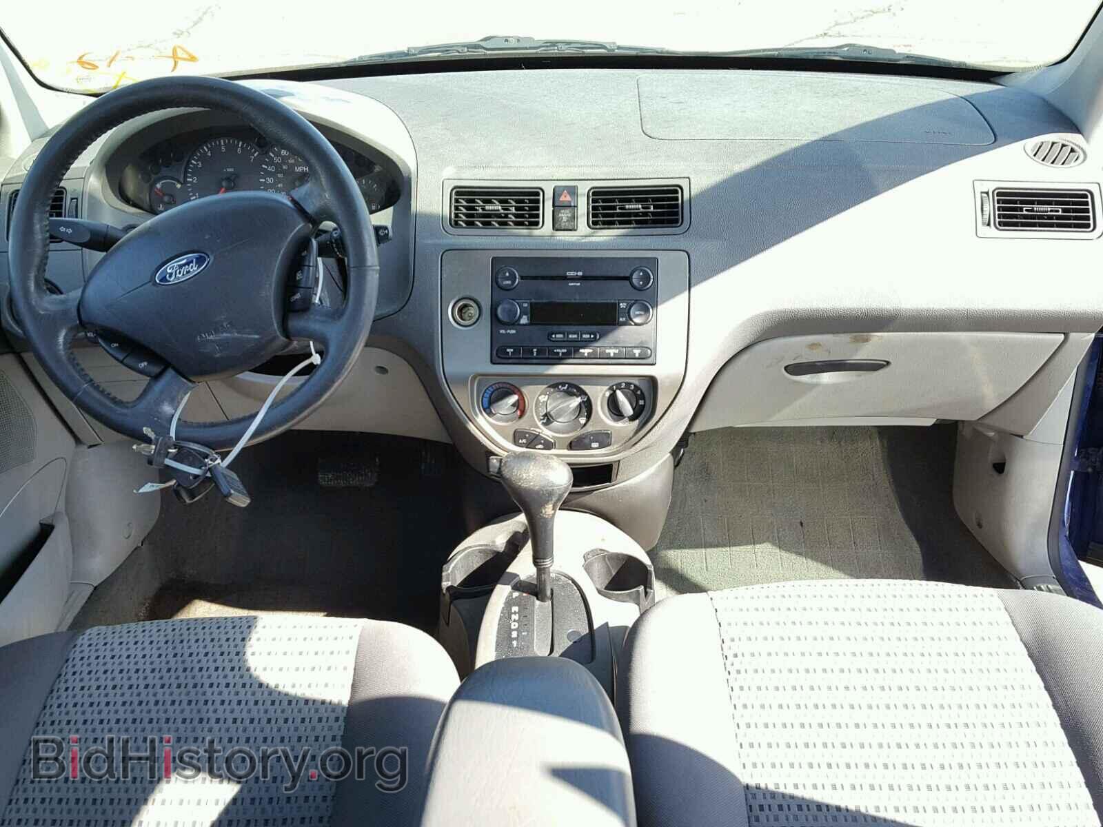 2005 FORD FOCUS - VIN: 1FAFP34NX5W110559 - Фото 9