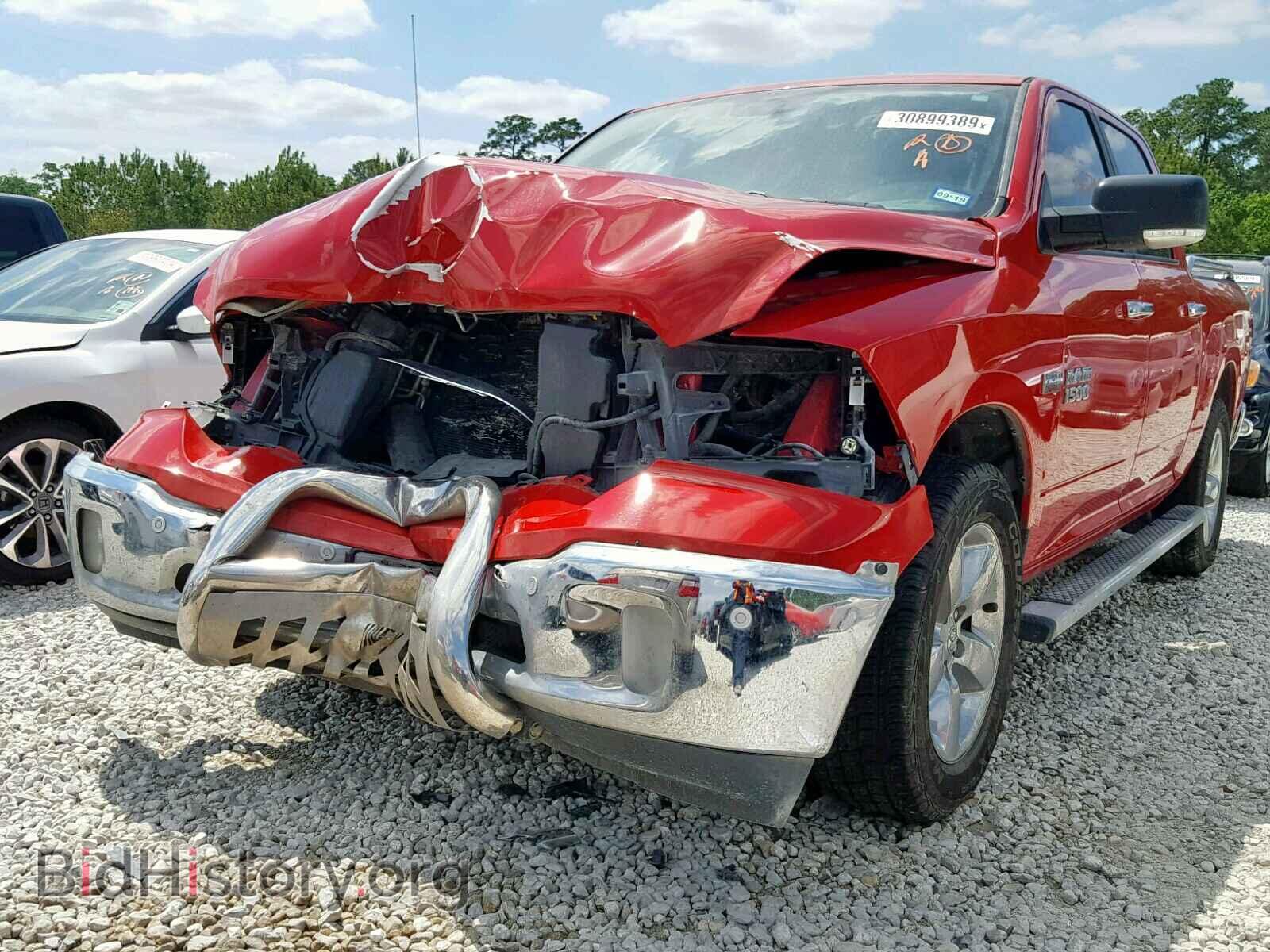 2015 RAM 1500 SLT - VIN: 1C6RR6LT3FS709399 - Фото 2