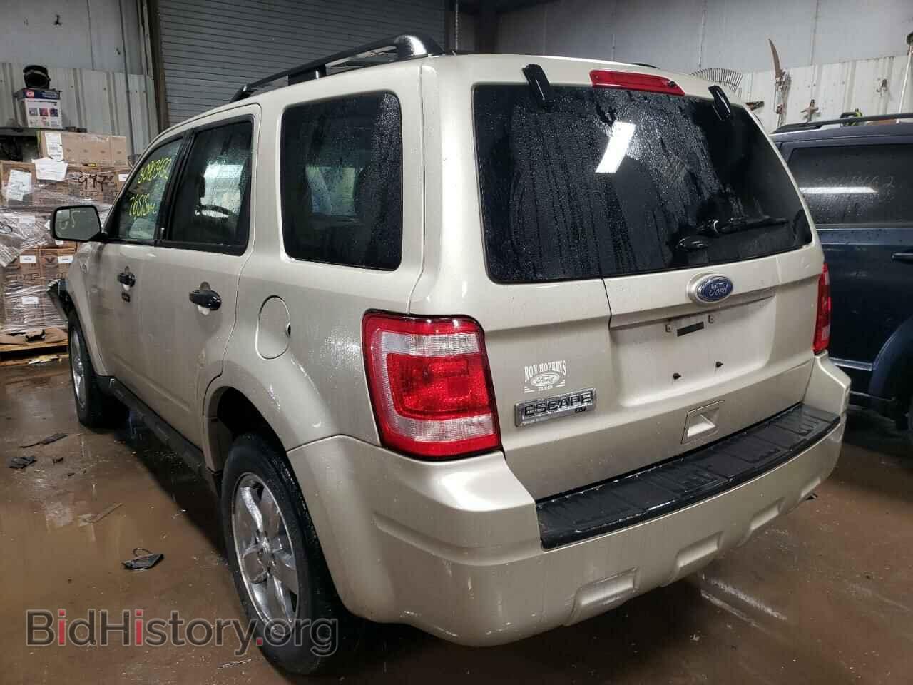 2011 FORD ESCAPE - VIN: 1FMCU0D72BKA79554 - Фото 3