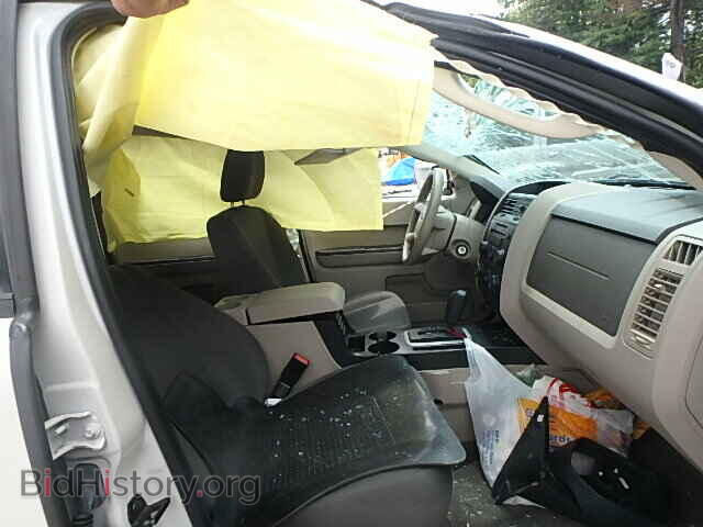 2009 FORD ESCAPE - VIN: 1FMCU02759KA08183 - Фото 5