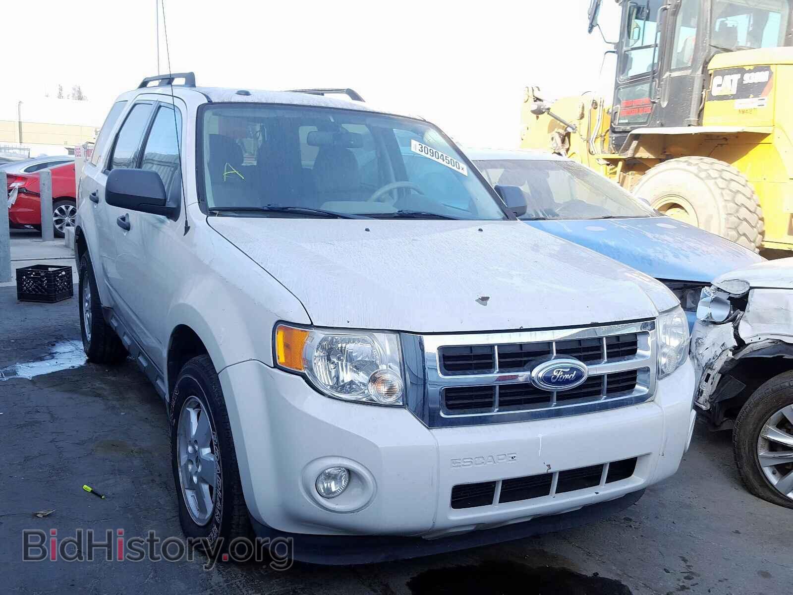 Photo 1FMCU0D74BKB66680 - FORD ESCAPE 2011