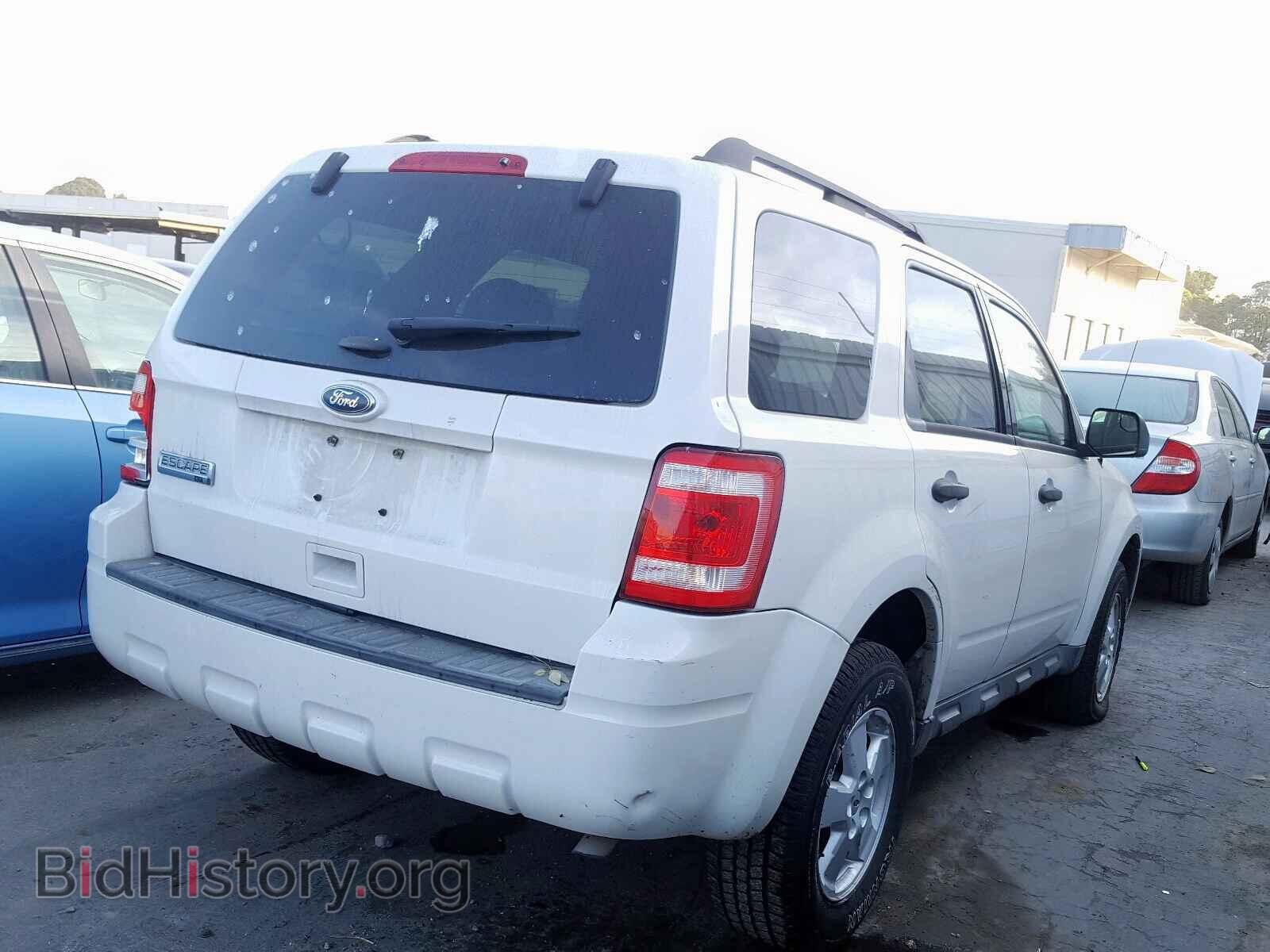 2011 FORD ESCAPE - VIN: 1FMCU0D74BKB66680 - Фото 4