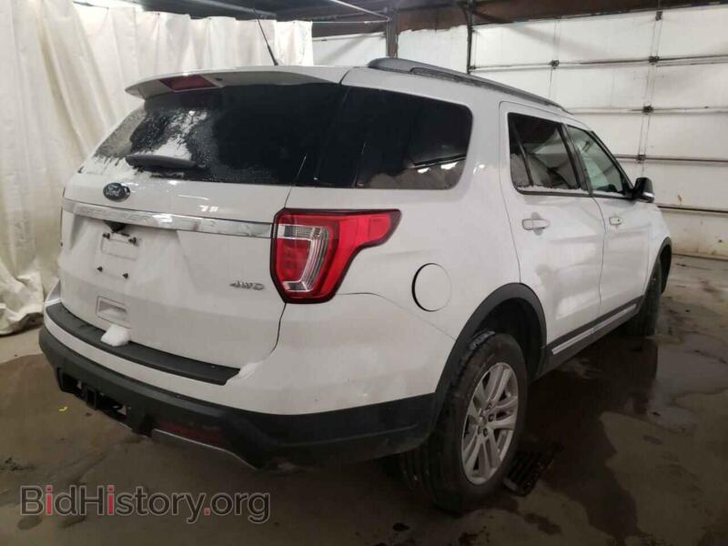 2019 Ford EXPLORER (VIN 1FM5K8D85KGA49909) — photo 4 of 10
