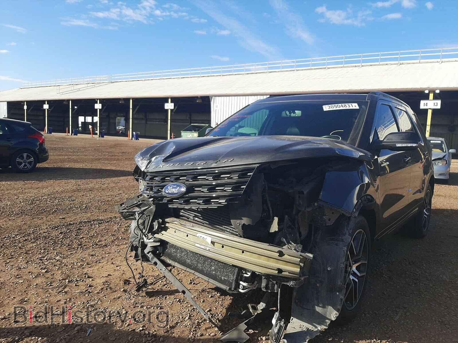 2017 FORD EXPLORER - VIN: 1FM5K8GT4HGC47941 - Photo 2