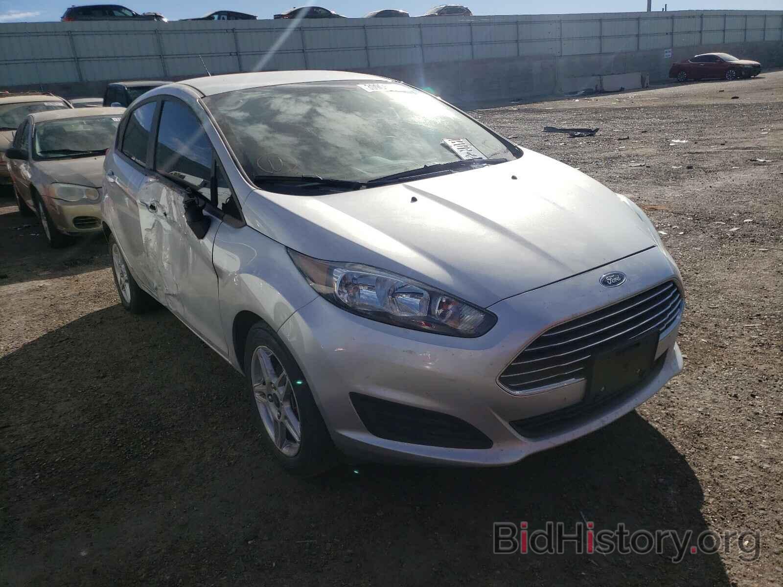 Photo 3FADP4EJ4JM120071 - FORD FIESTA 2018