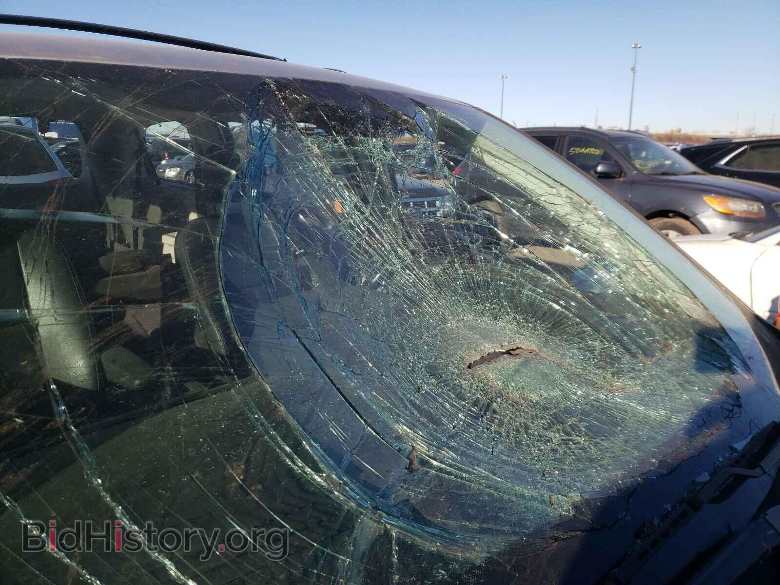 2009 CHRYSLER MINIVAN - VIN: 2A8HR54X69R643641 - Фото 9