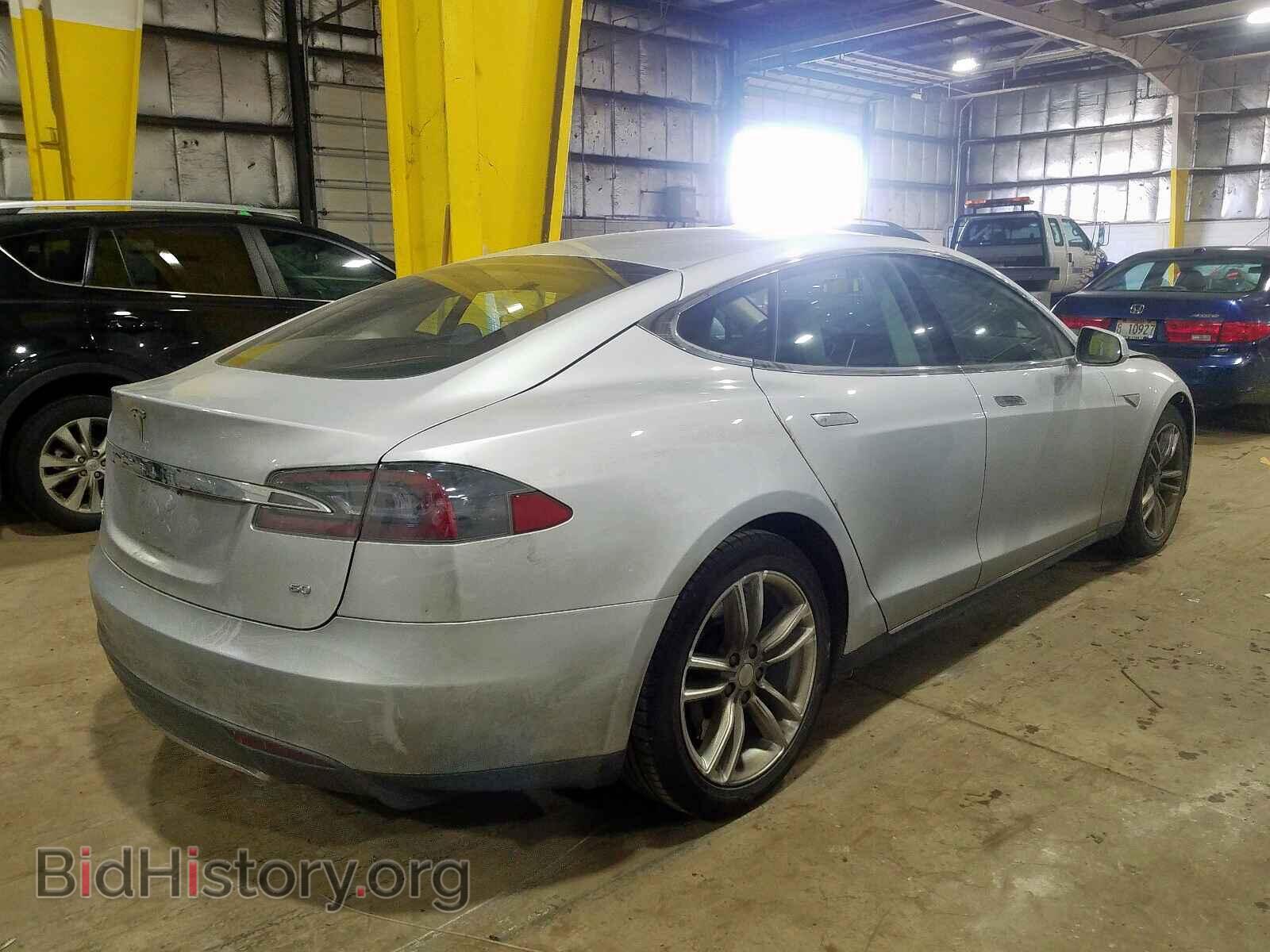 2013 TESLA MODEL S - VIN: 5YJSA1DG0DFP08422 - Photo 4