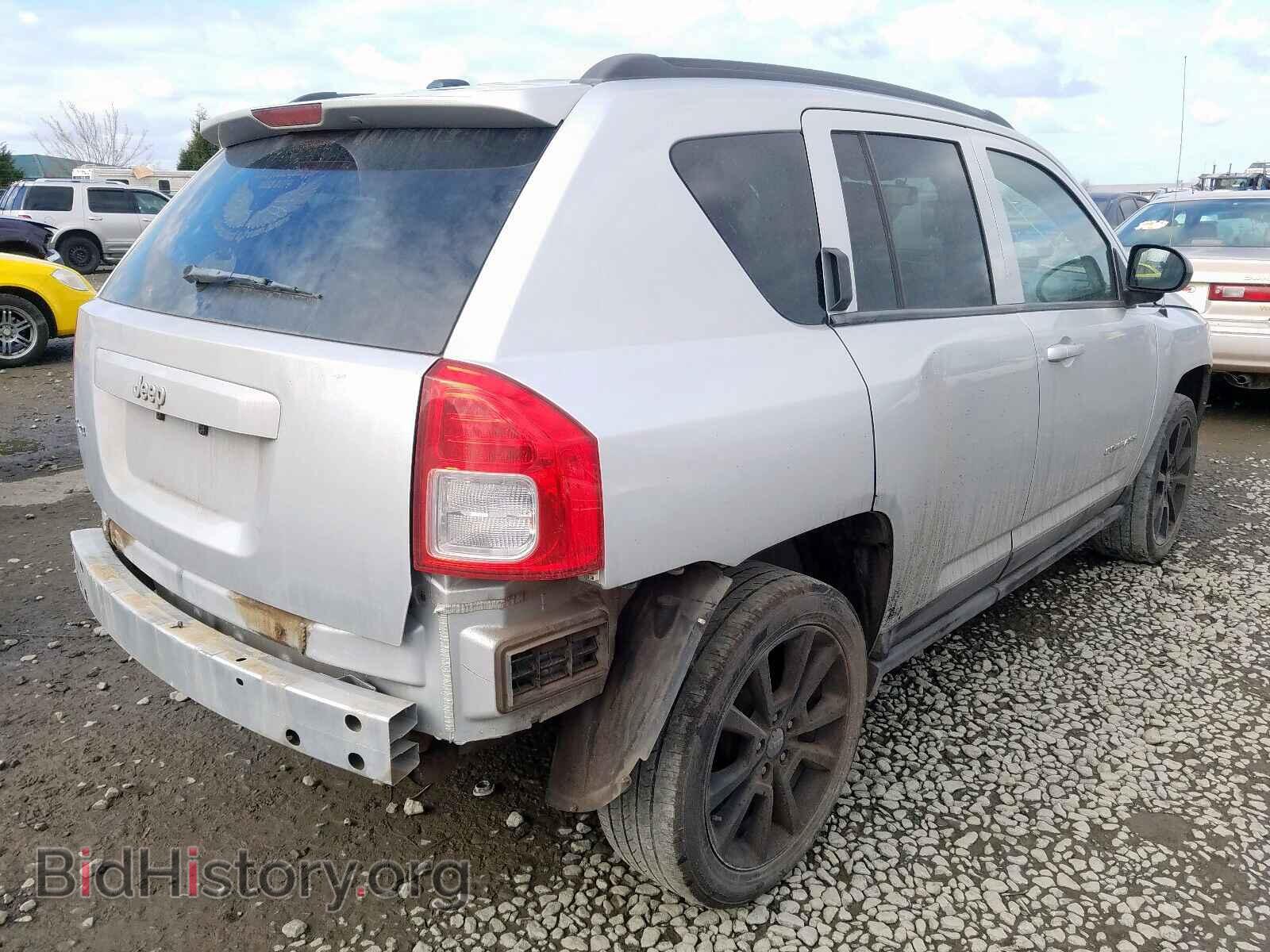 2013 JEEP COMPASS - VIN: 1C4NJDEB3DD236256 - Photo 4