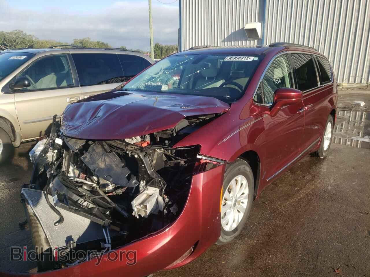 2017 CHRYSLER PACIFICA - VIN: 2C4RC1BG8HR511231 - Photo 2