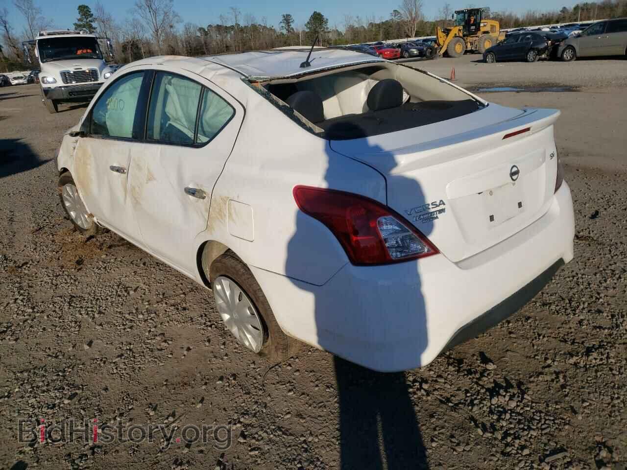 2019 NISSAN VERSA - VIN: 3N1CN7AP3KL821086 - Photo 3