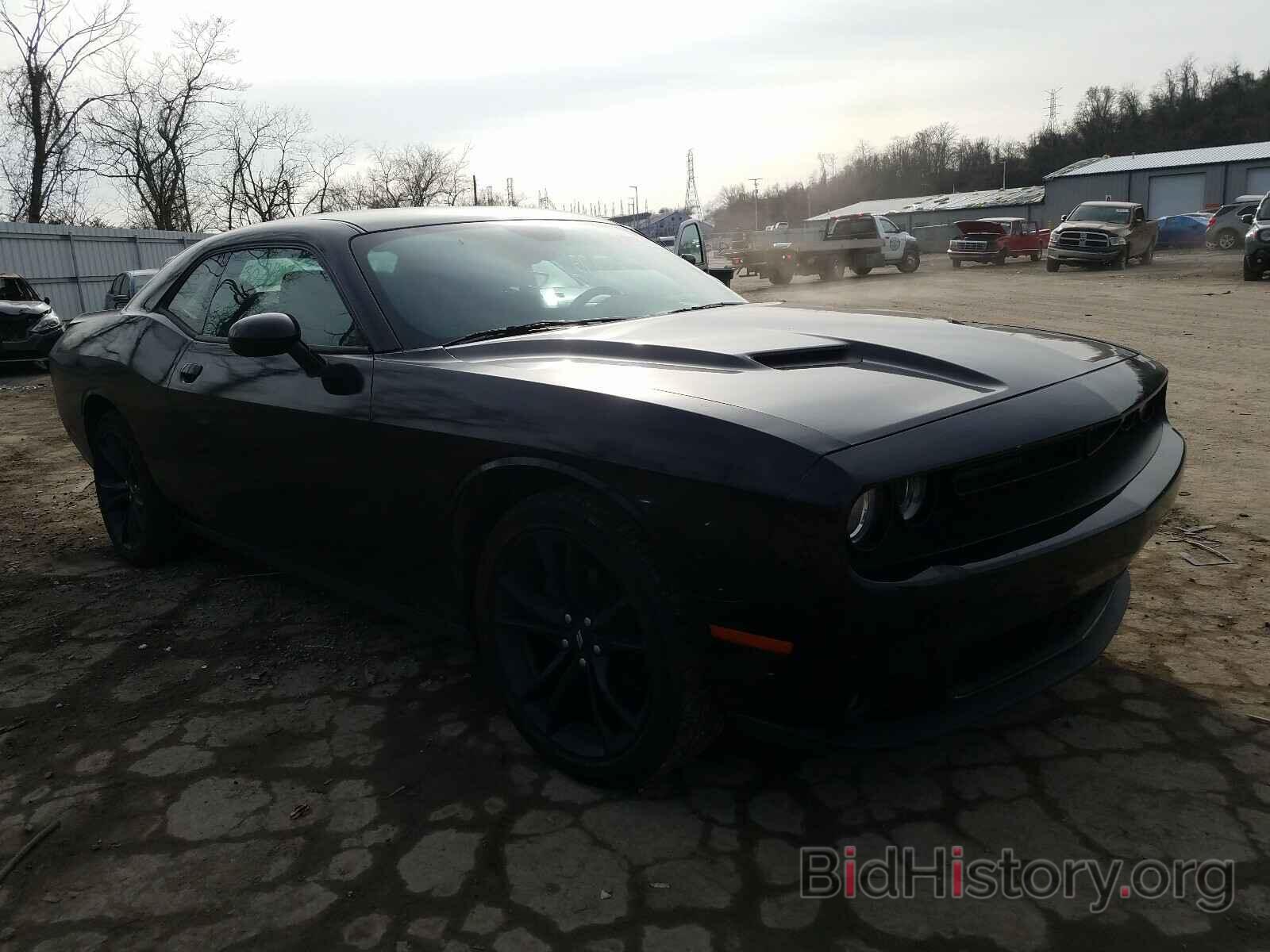 Photo 2C3CDZAGXJH153102 - DODGE CHALLENGER 2018