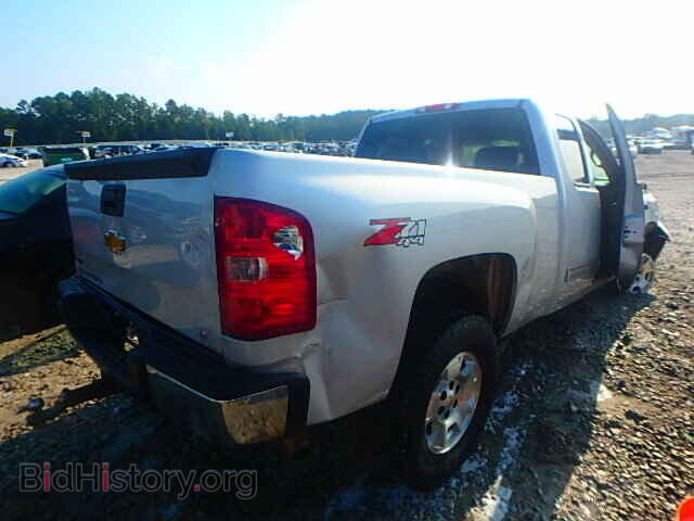 2011 CHEVROLET SILVERADO - VIN: 1GCRKSE38BZ266218 - Фото 4