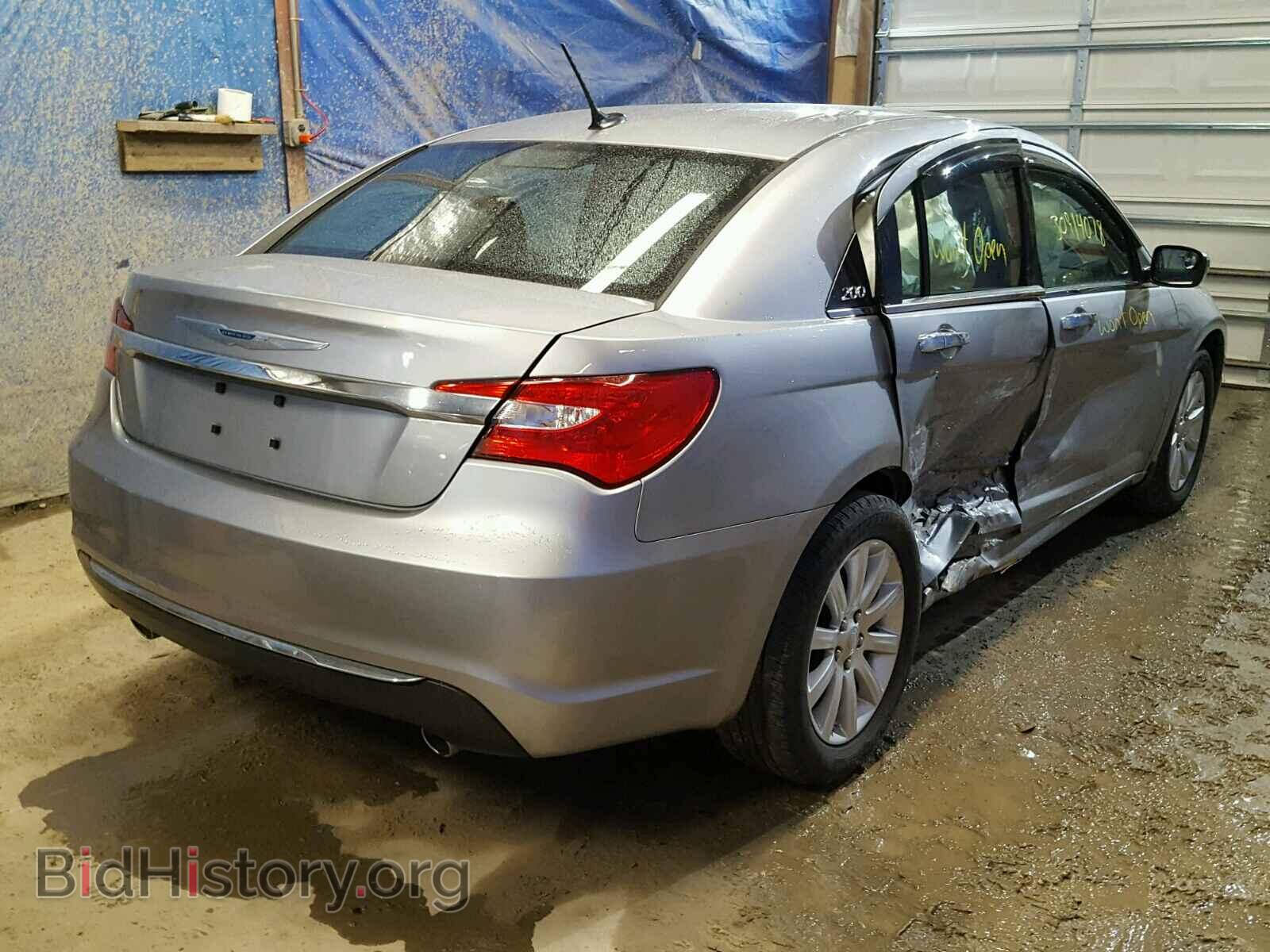 2013 CHRYSLER 200 - VIN: 1C3CCBCG8DN510540 - Photo 4