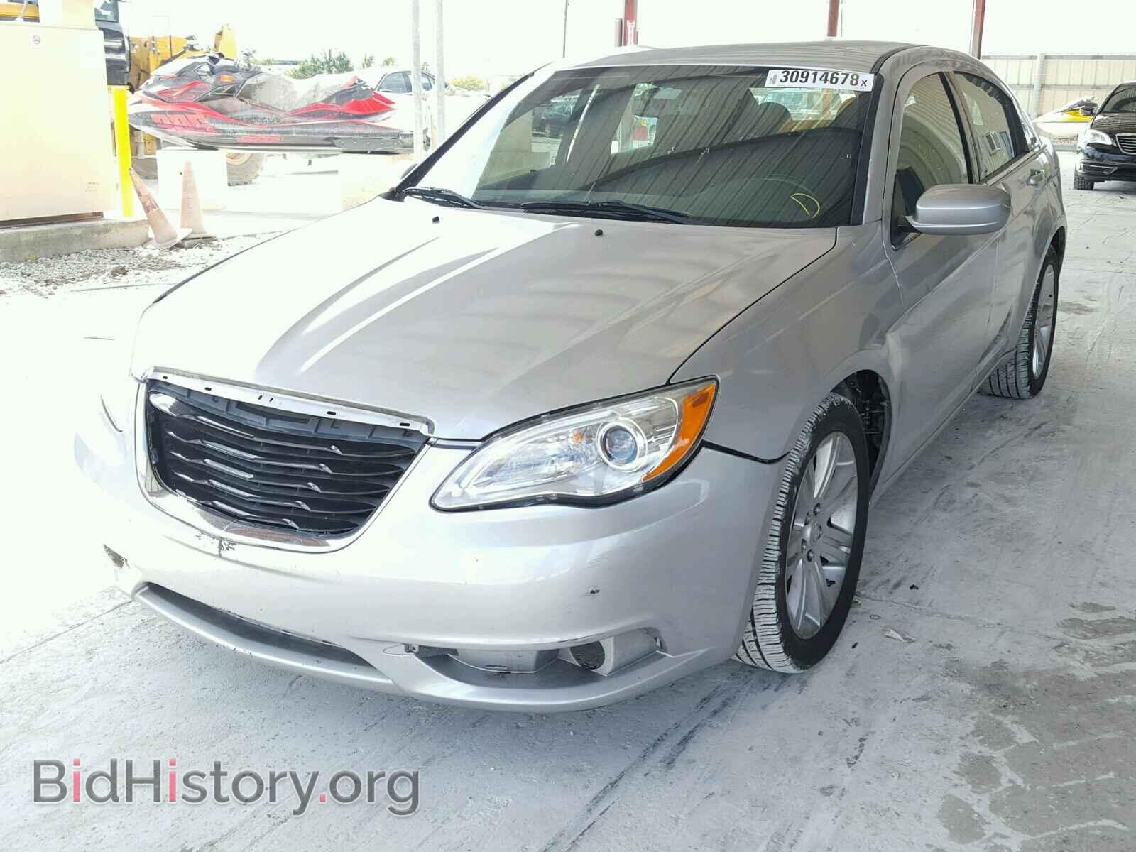 2012 CHRYSLER 200 - VIN: 1C3CCBBBXCN125744 - Фото 2