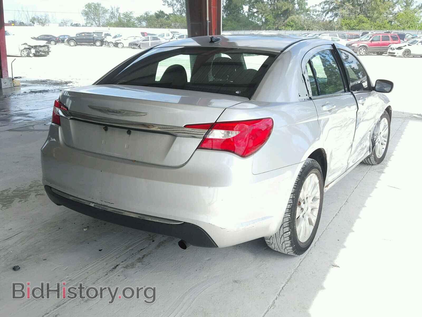 2012 CHRYSLER 200 - VIN: 1C3CCBBBXCN125744 - Фото 4