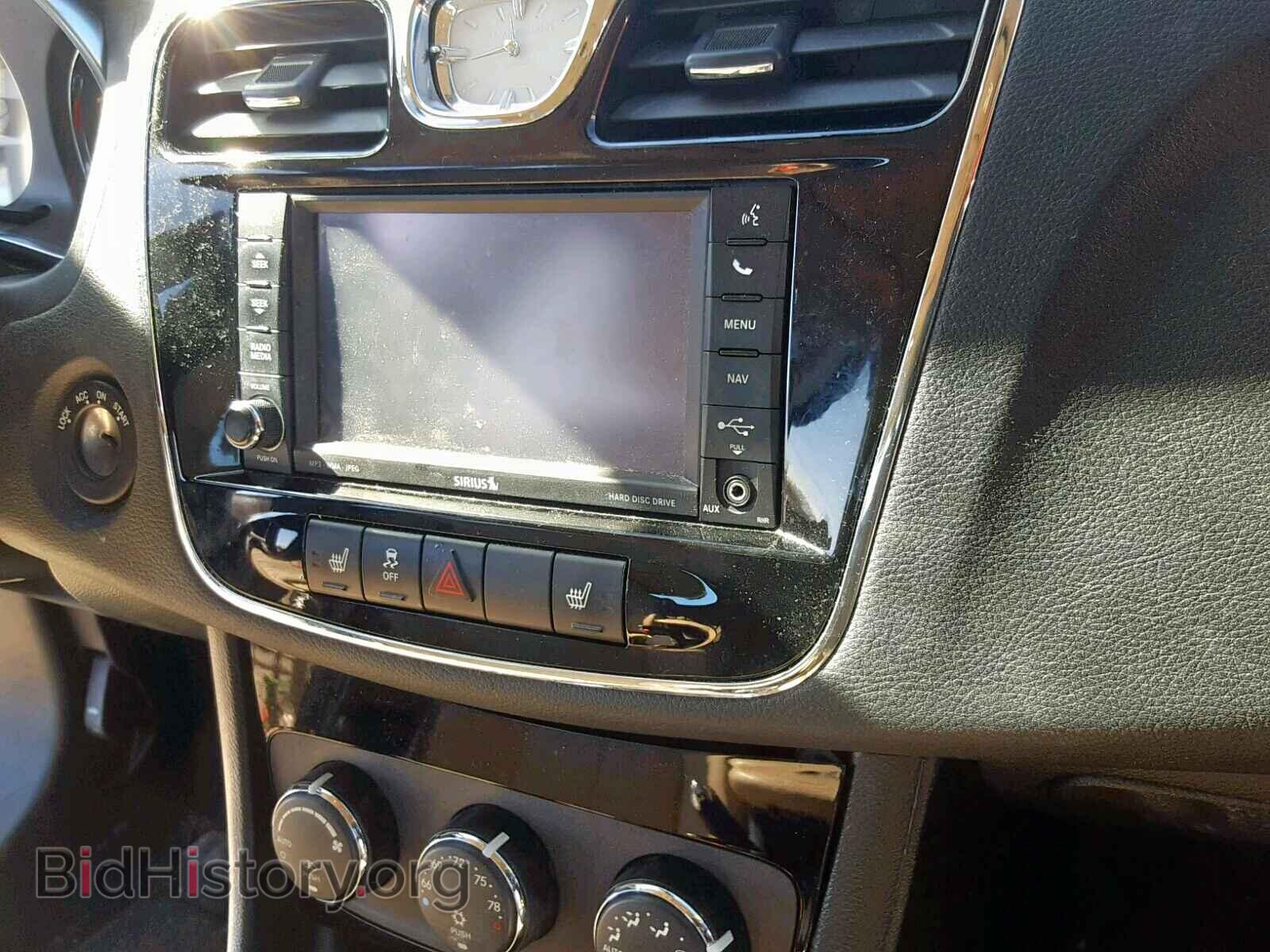 2013 CHRYSLER 200 - VIN: 1C3CCBCG0DN684764 - Фото 9