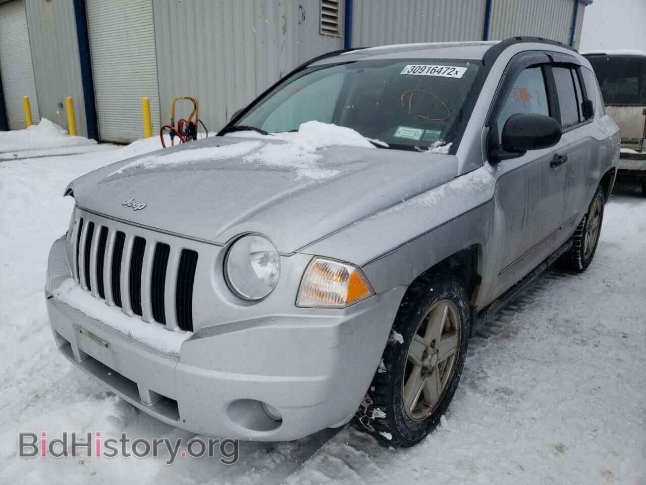 2010 JEEP COMPASS - VIN: 1J4NF1FB4AD623631 - Photo 2