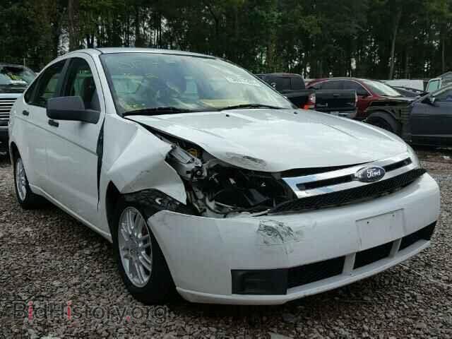 Photo 1FAHP35N08W154100 - FORD FOCUS 2008