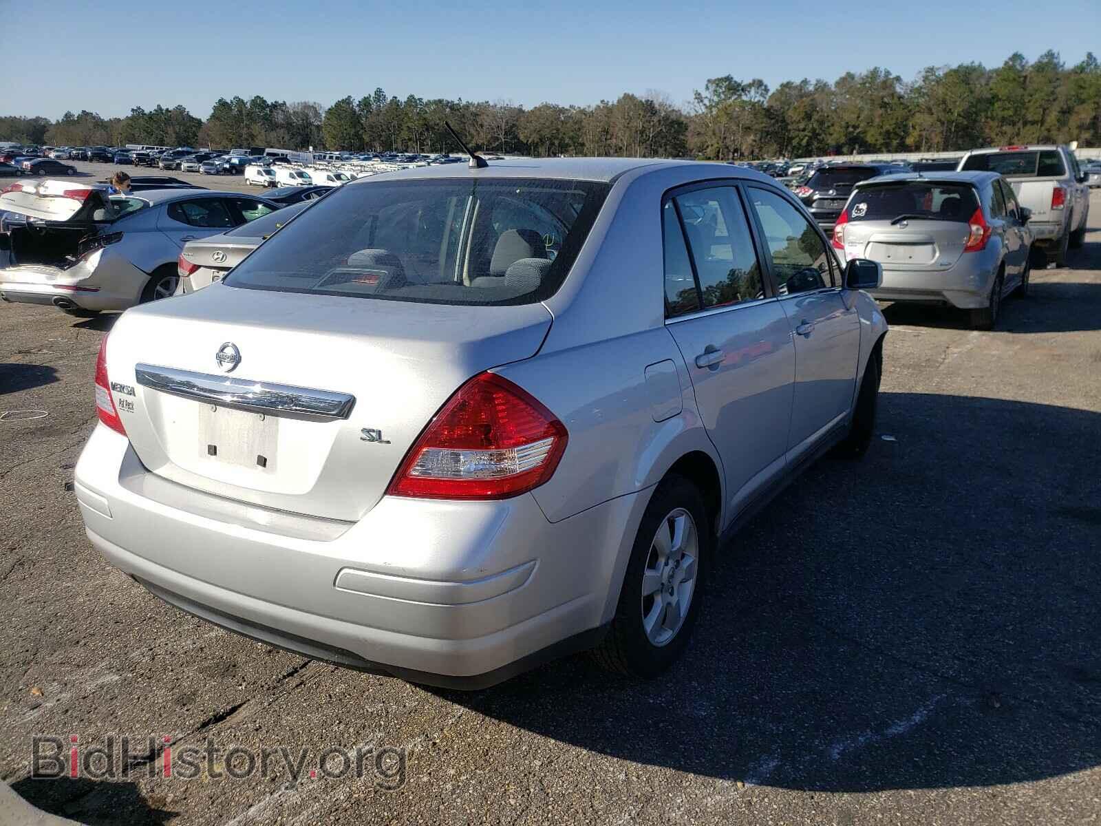 2008 NISSAN VERSA - VIN: 3N1BC11E88L427332 - Фото 4