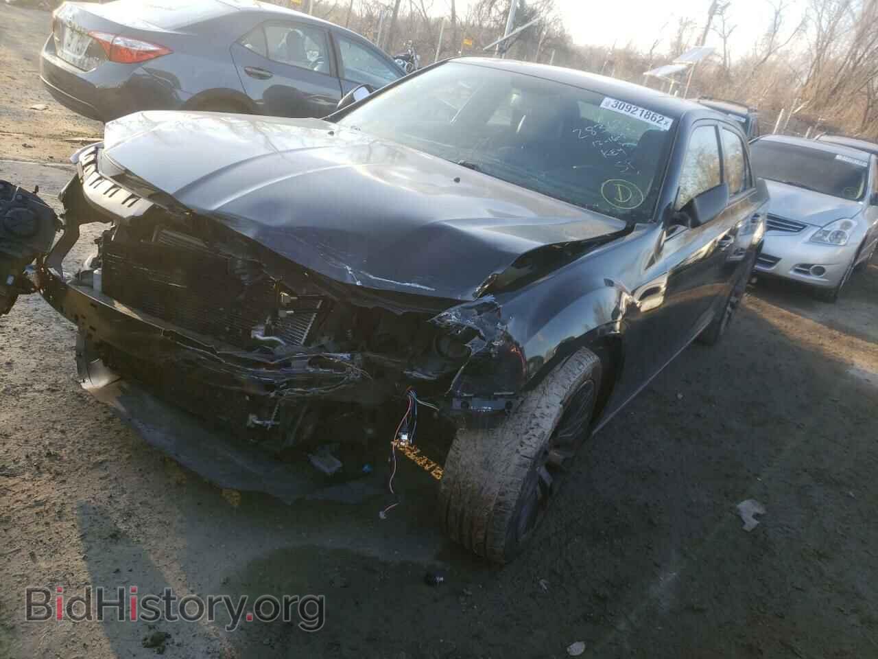 2013 CHRYSLER 300 - VIN: 2C3CCADG3DH741069 - Фото 2