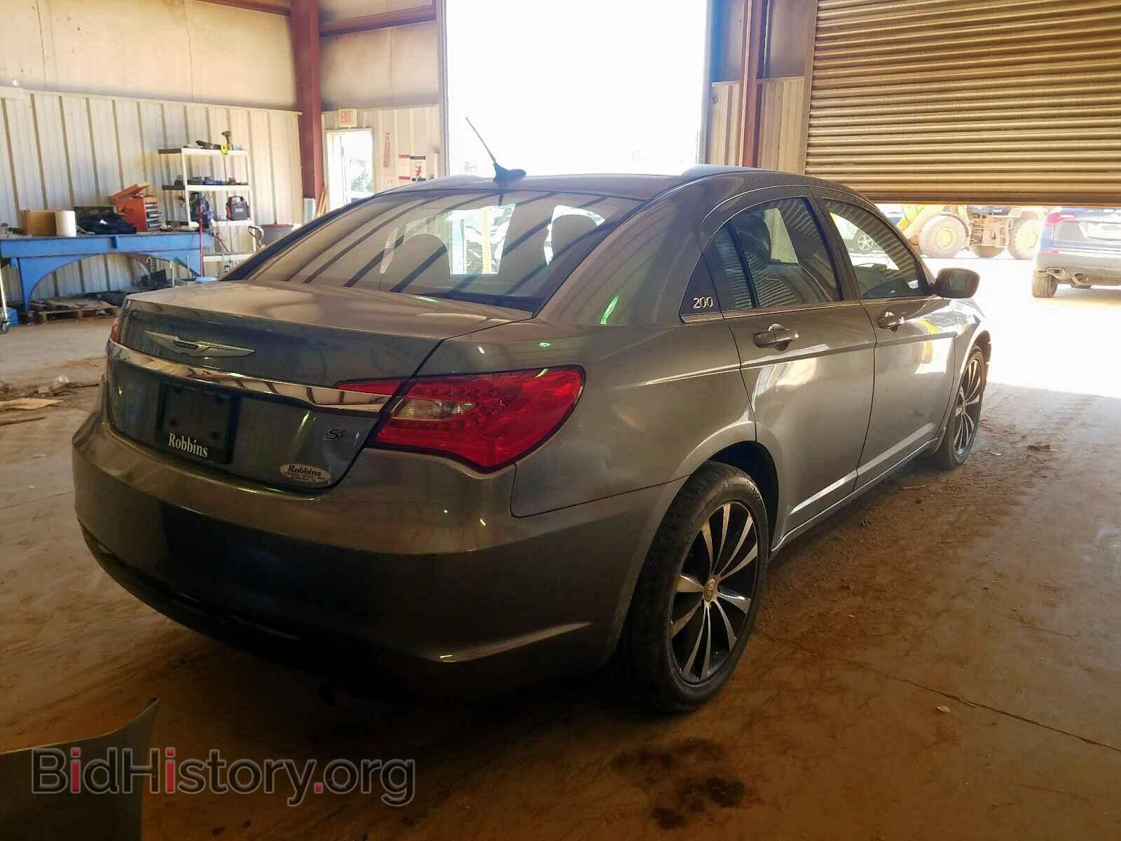2013 CHRYSLER 200 - VIN: 1C3CCBBB3DN593803 - Фото 4