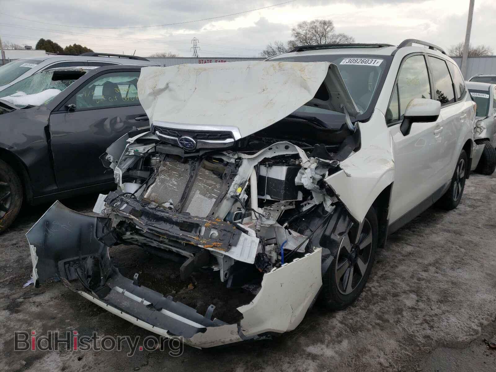 2017 SUBARU FORESTER - VIN: JF2SJAEC1HH557769 - Фото 2