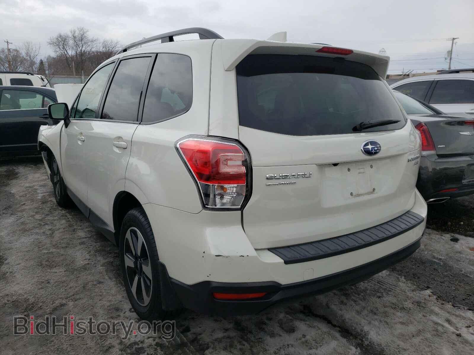 2017 SUBARU FORESTER - VIN: JF2SJAEC1HH557769 - Фото 3