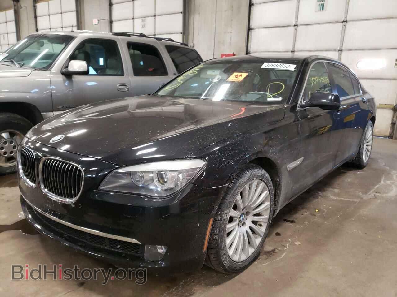 2012 BMW 7 SERIES - VIN: WBAKC8C59CC436268 - Фото 2