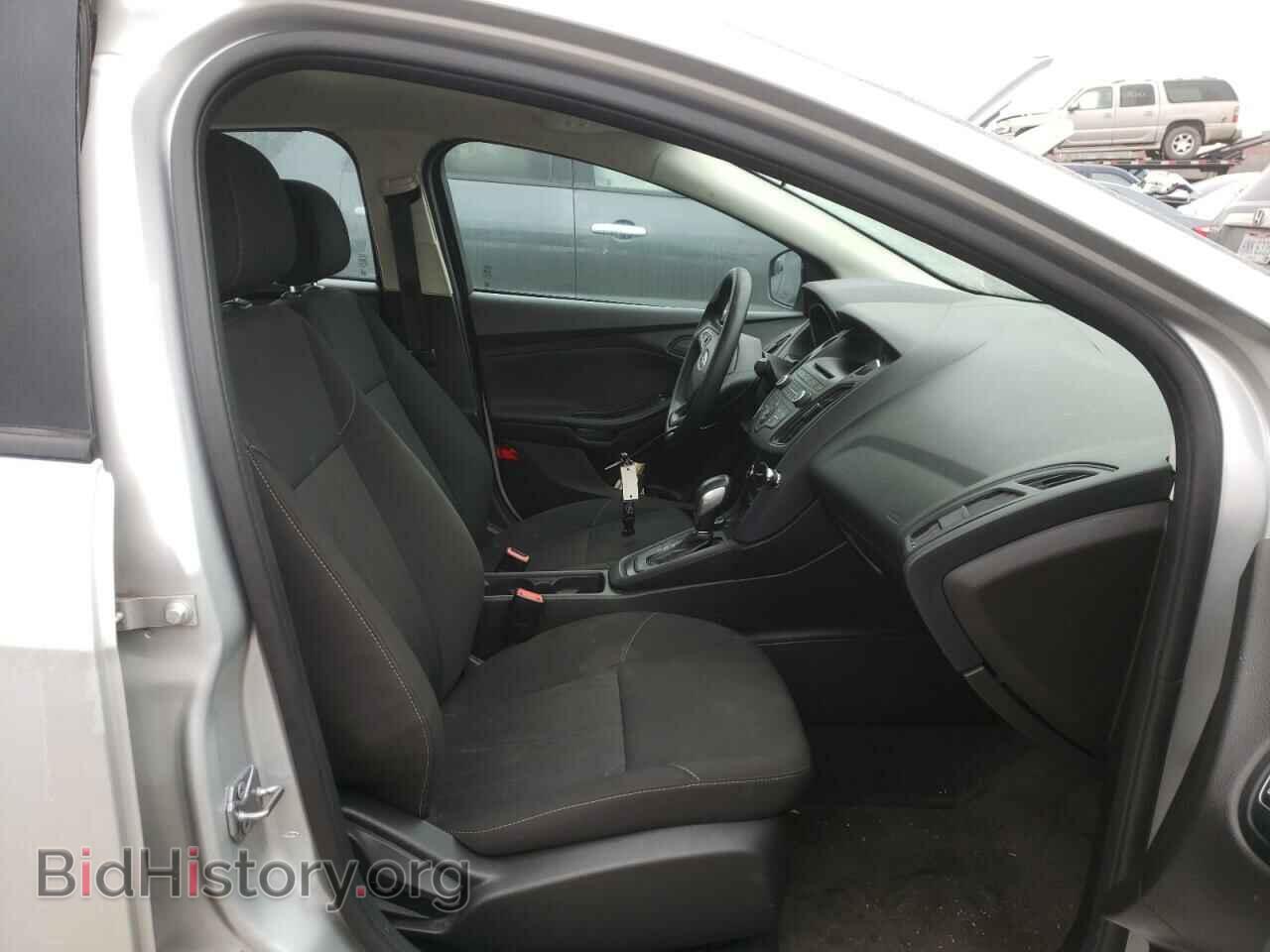 2016 FORD FOCUS - VIN: 1FADP3E29GL349035 - Photo 5
