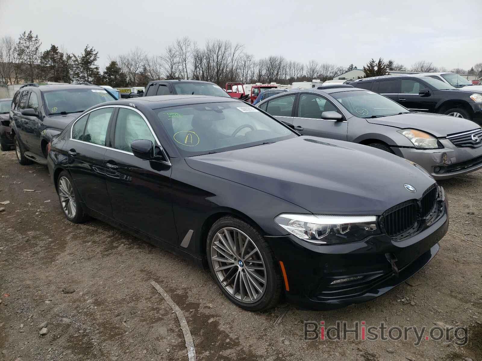 Photo WBAJA7C58JWC77091 - BMW 5 SERIES 2018