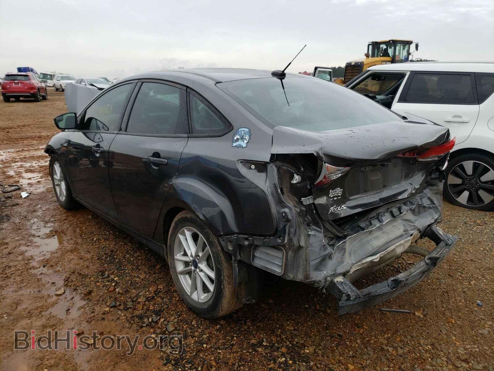 2017 FORD FOCUS - VIN: 1FADP3F2XHL244617 - Photo 3