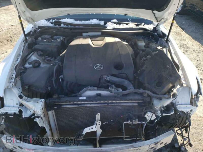 2014 Lexus IS (VIN JTHCF1D28E5007347) — photo 7 of 10