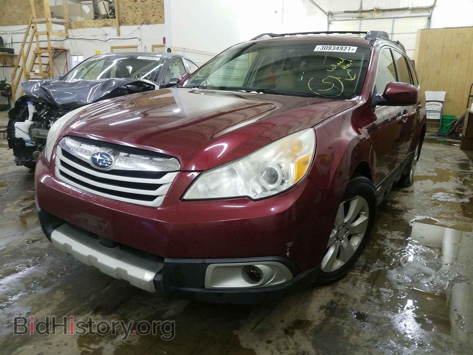 2011 SUBARU OUTBACK - VIN: 4S4BREKC0B2317847 - Фото 2