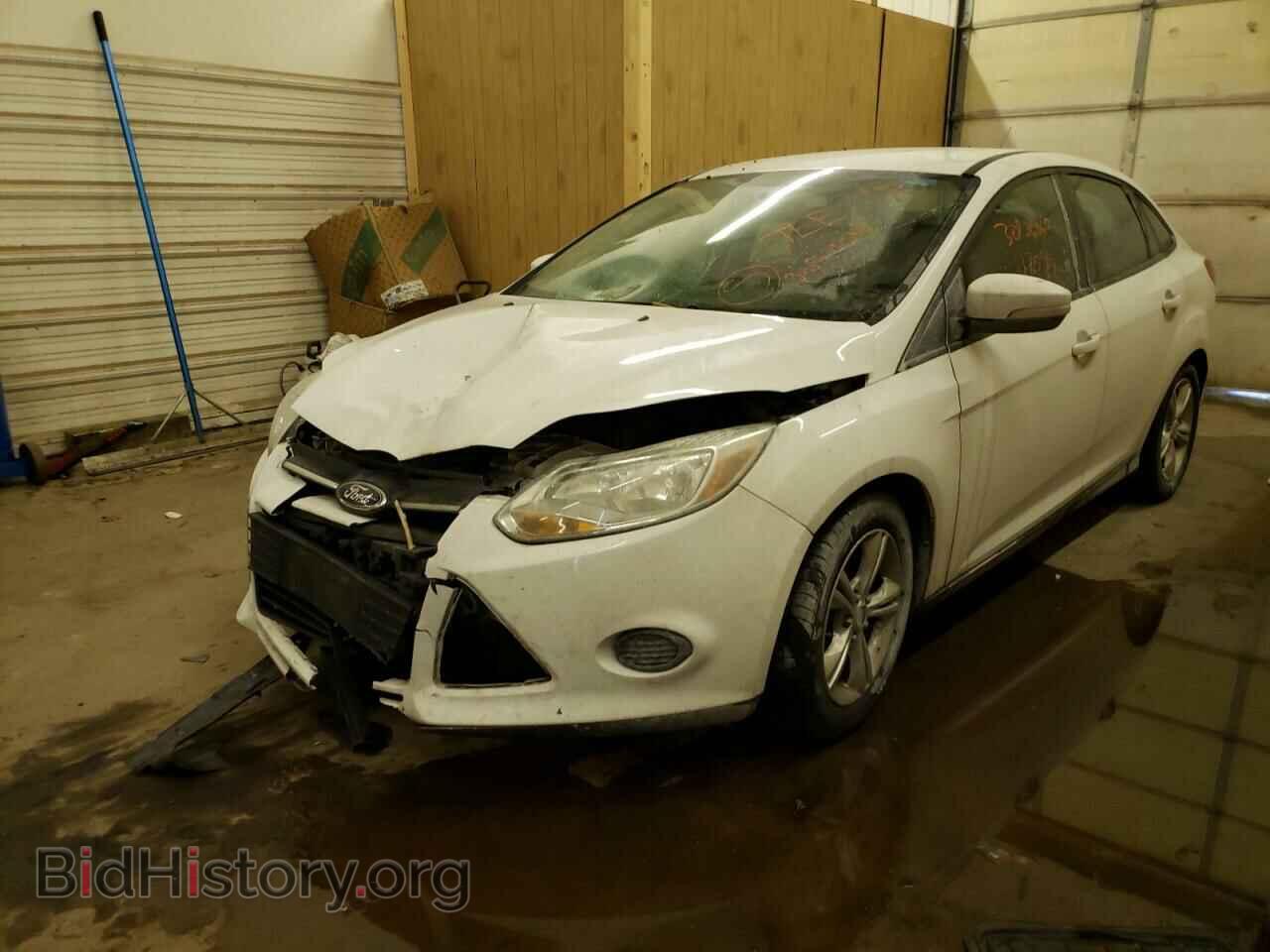 2014 FORD FOCUS - VIN: 1FADP3F22EL205435 - Фото 2