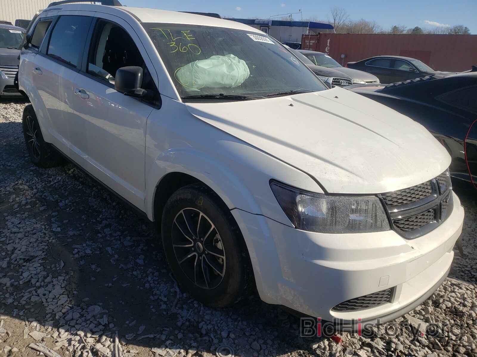 Photo 3C4PDCAB3JT429688 - DODGE JOURNEY 2018