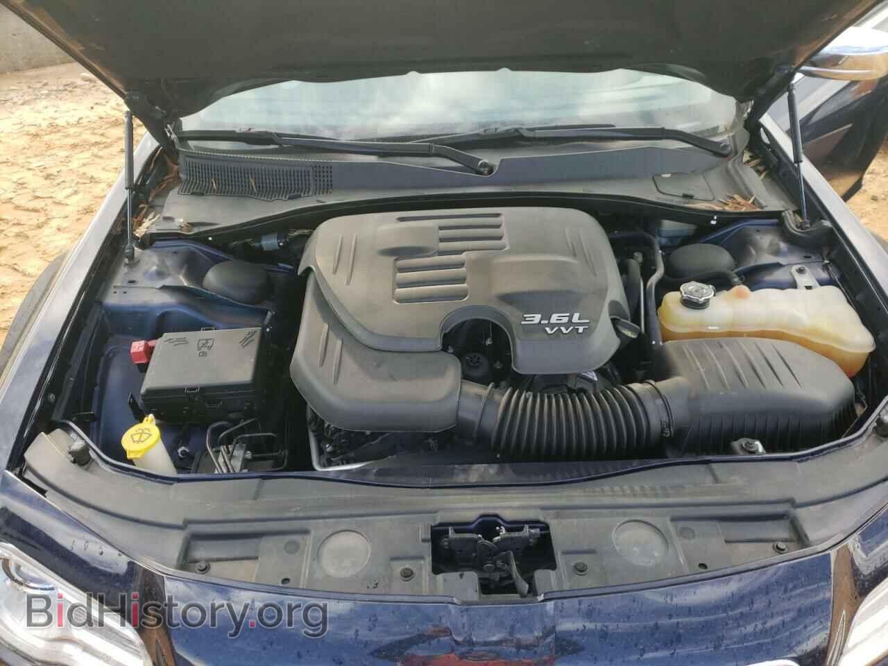 2014 CHRYSLER 300 - VIN: 2C3CCAAG1EH323048 - Фото 7