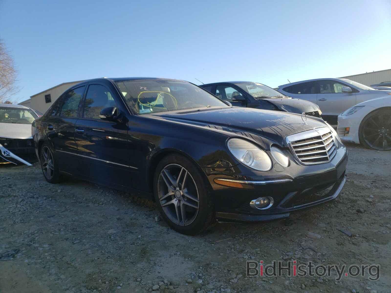 Photo WDBUF56X79B384943 - MERCEDES-BENZ E CLASS 2009